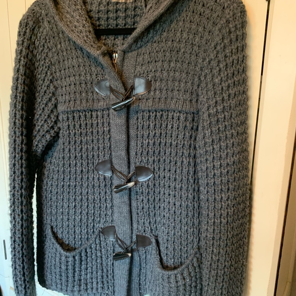 Gray Hand Made knit Cardigan Sweater w/ zipper & toggles. Made in Italy.